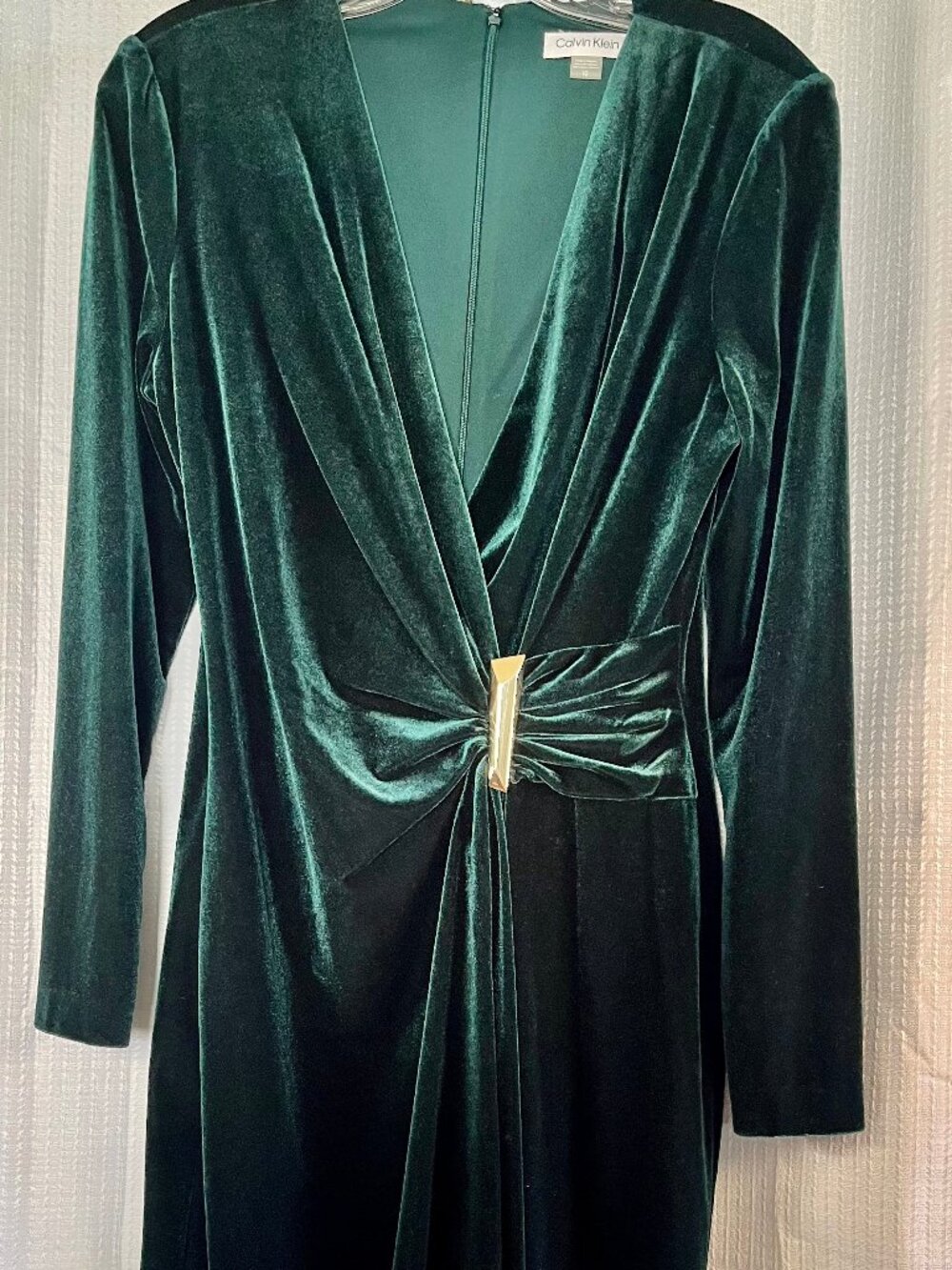 Calvin Klein Velvet Faux-Wrap Sheath Dress in Malachite (Dark Green) size 10